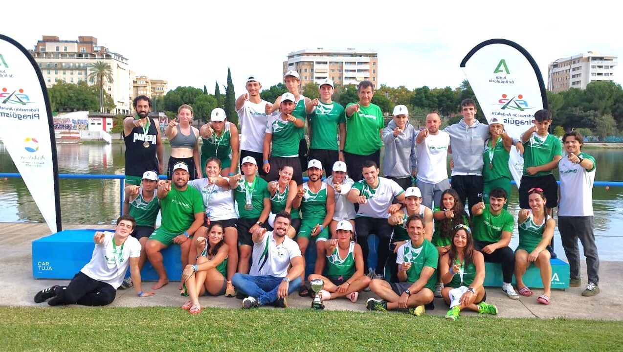 Campeonato de Andalucía de barco de dragón