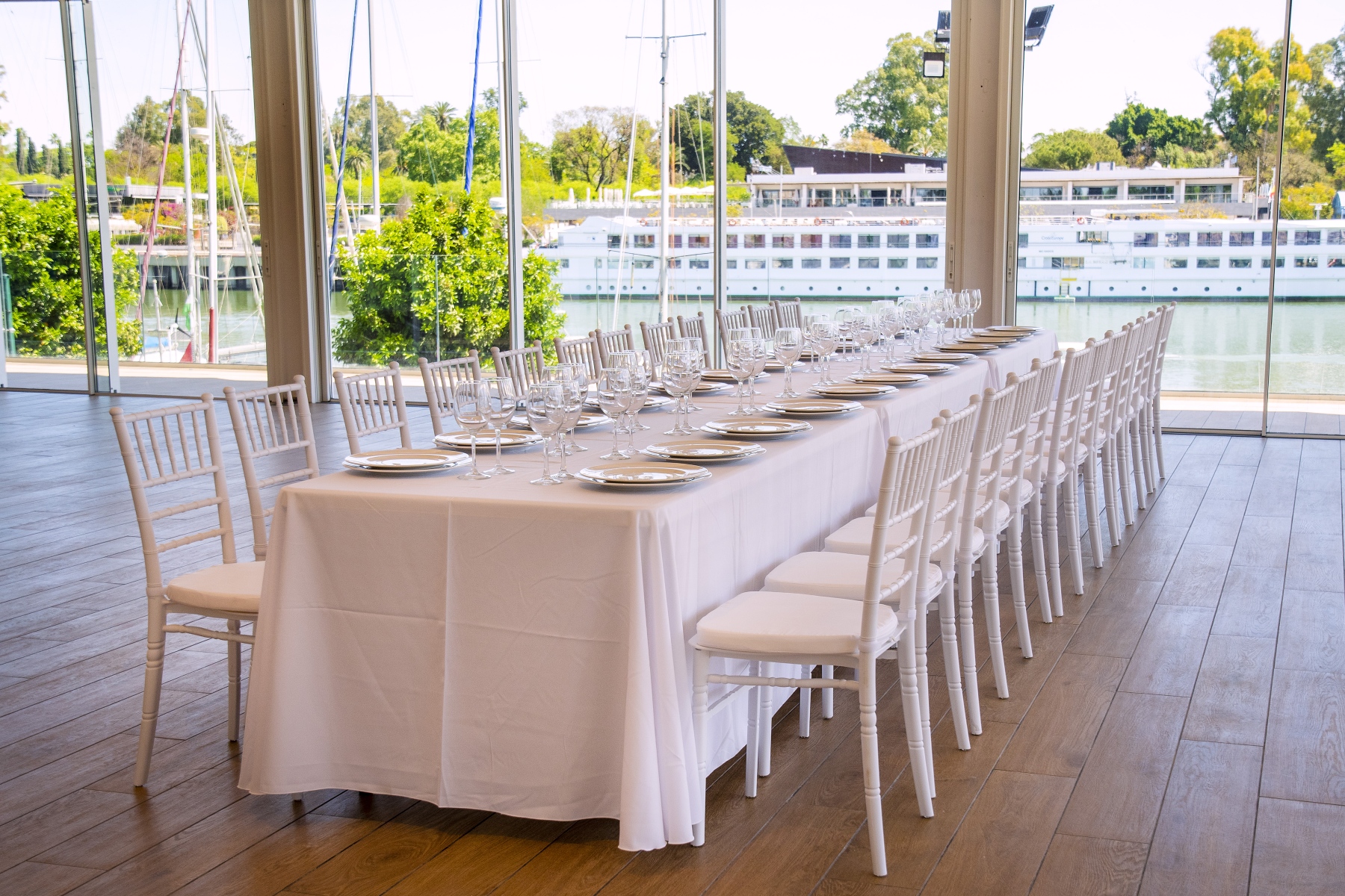 Concesión de los servicios de hostelería/catering del Club Náutico Sevilla